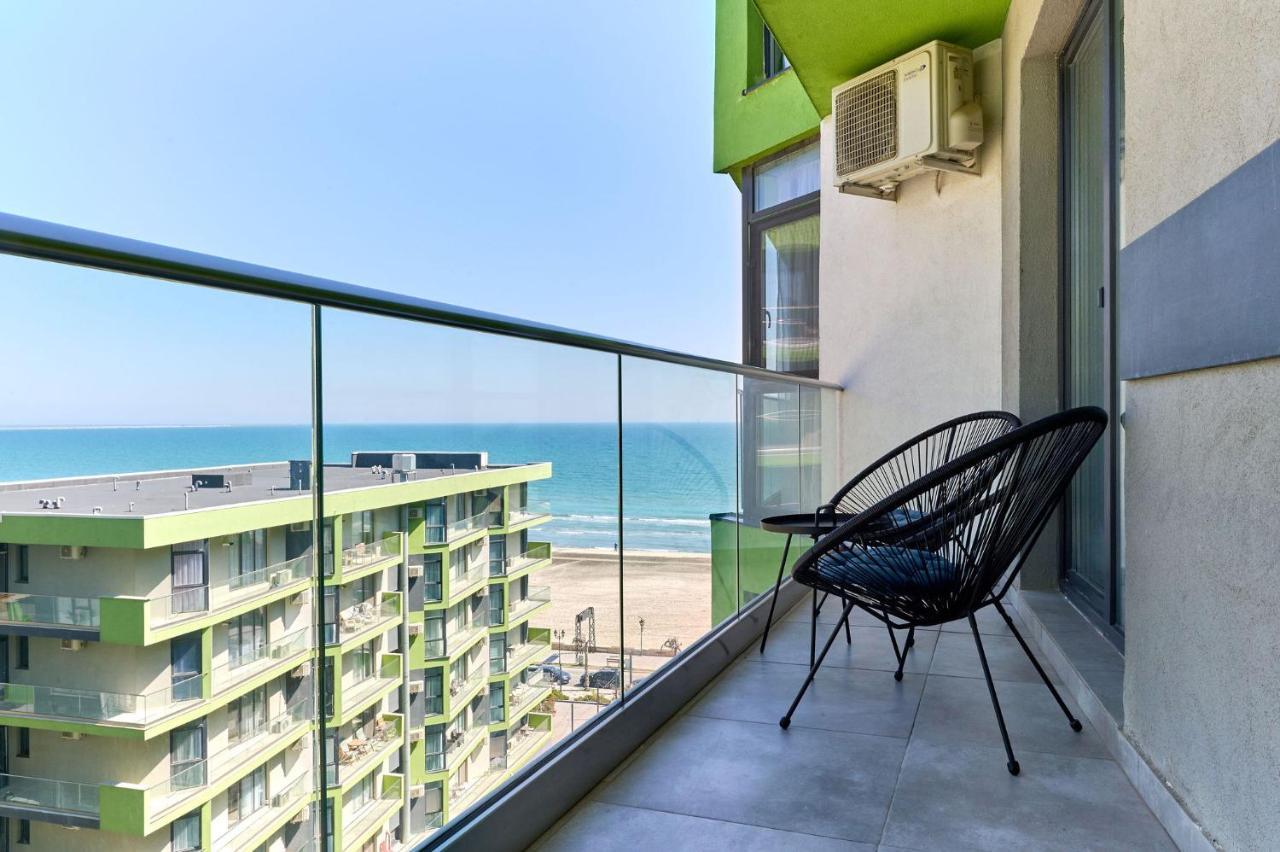 Rainbow Sea View Apartment Spa N Pool Resort - Parking Mamaia Luaran gambar