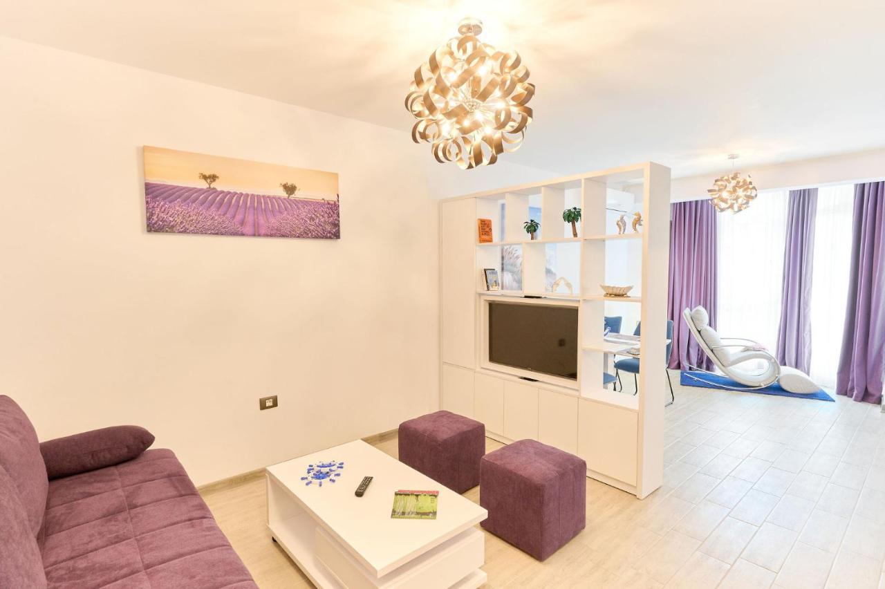 Rainbow Sea View Apartment Spa N Pool Resort - Parking Mamaia Luaran gambar