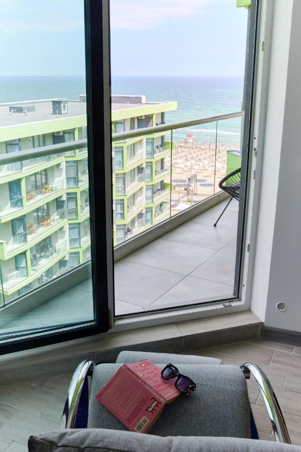 Rainbow Sea View Apartment Spa N Pool Resort - Parking Mamaia Luaran gambar