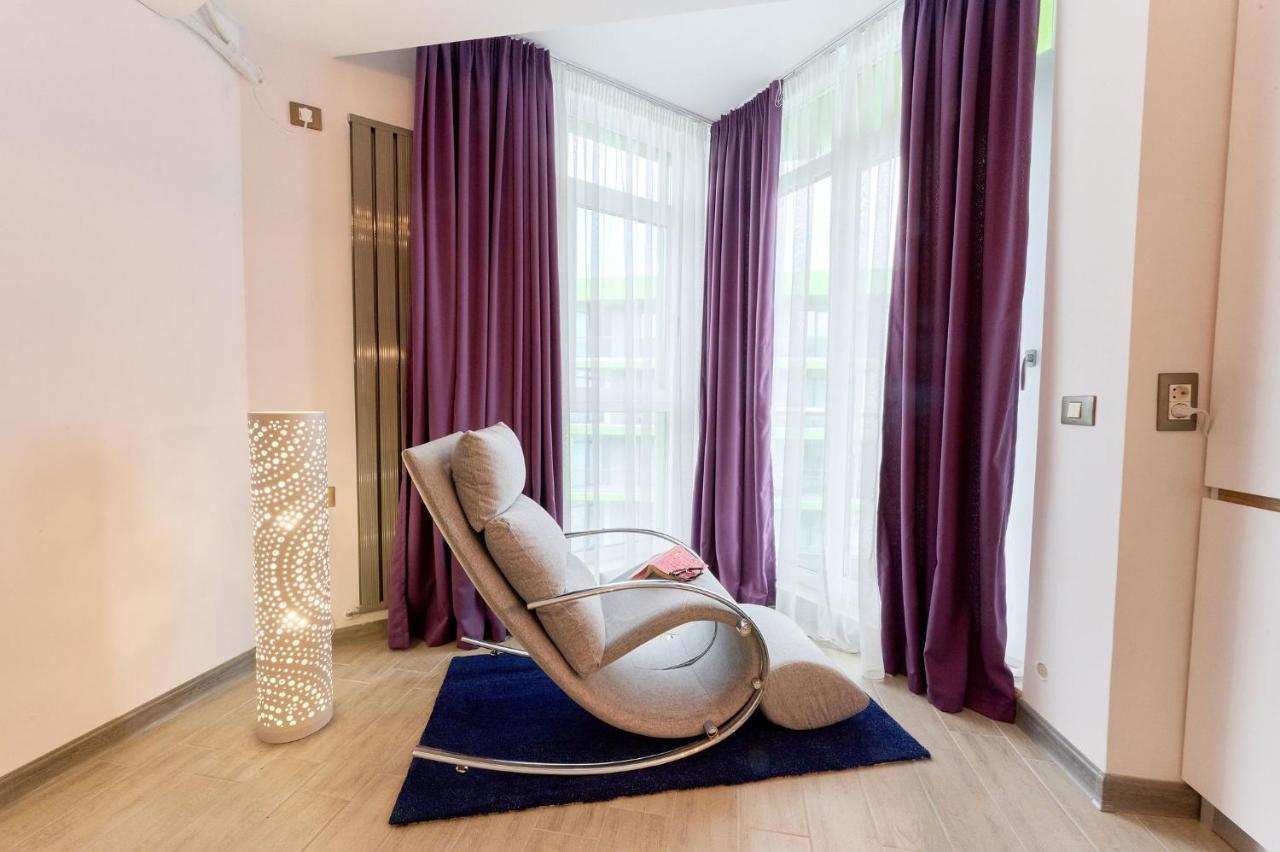 Rainbow Sea View Apartment Spa N Pool Resort - Parking Mamaia Luaran gambar