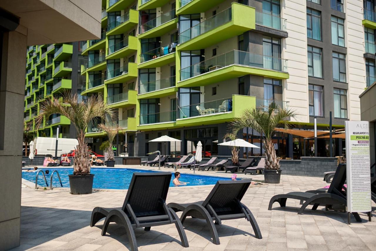 Rainbow Sea View Apartment Spa N Pool Resort - Parking Mamaia Luaran gambar